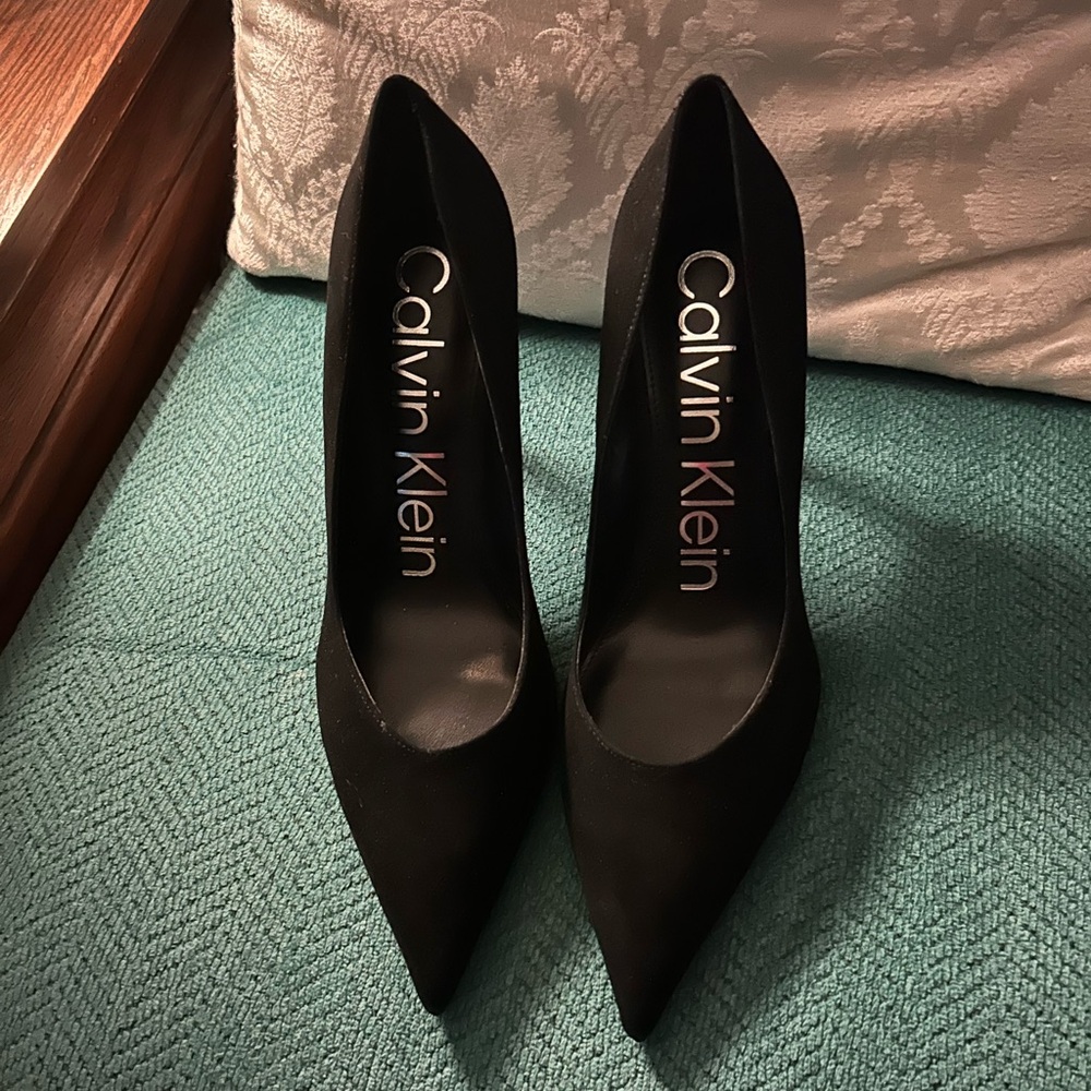 Calvin Klein Black Stiletto Heels Elegant Pumps